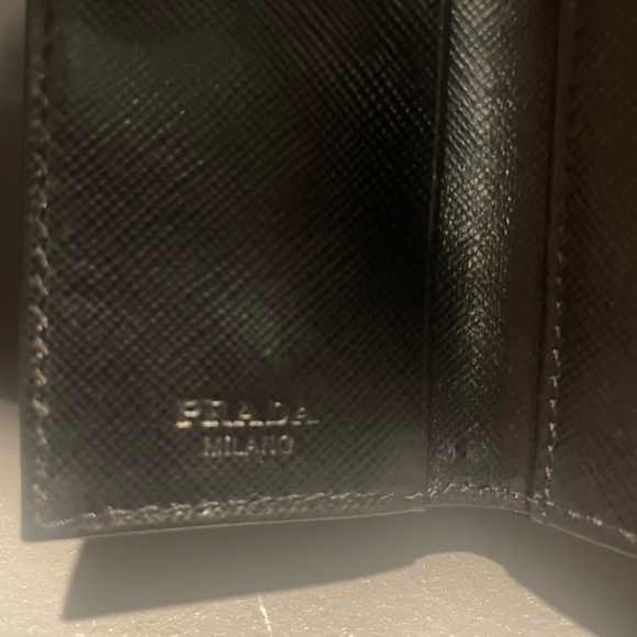 Prada key & card holder - Picture 6 of 6
